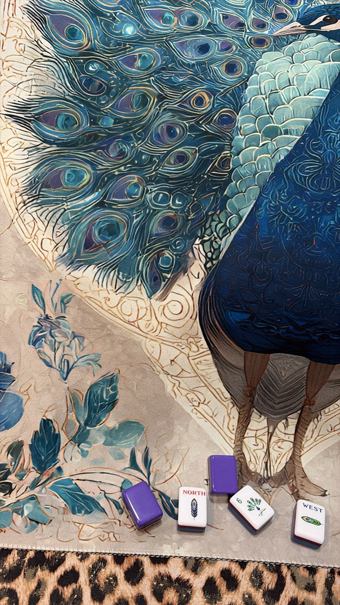 BRAND NEW “Peacock Dreams” Mat w dynamic Layered Purple back “Peacock Tiles”